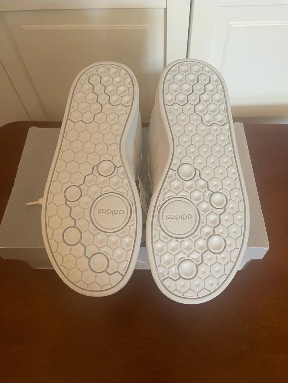 adidas Kids White Low-Top Lace-Up Sneakers